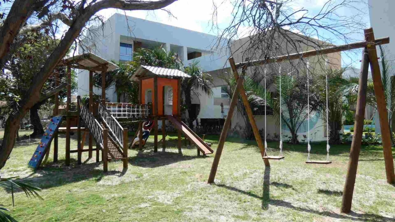 Apto Guarajuba Praia Condominio Porto Smeralda-100 Metros Da Praia エクステリア 写真