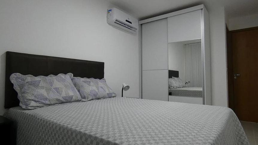 Apto Guarajuba Praia Condominio Porto Smeralda-100 Metros Da Praia エクステリア 写真
